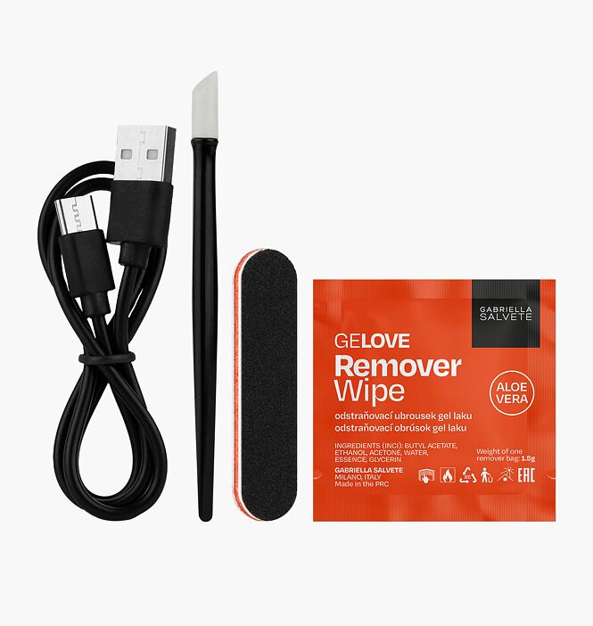 GeLove cestovní UV/LED lampa s příslušenstvím od Gabrielly Salvete