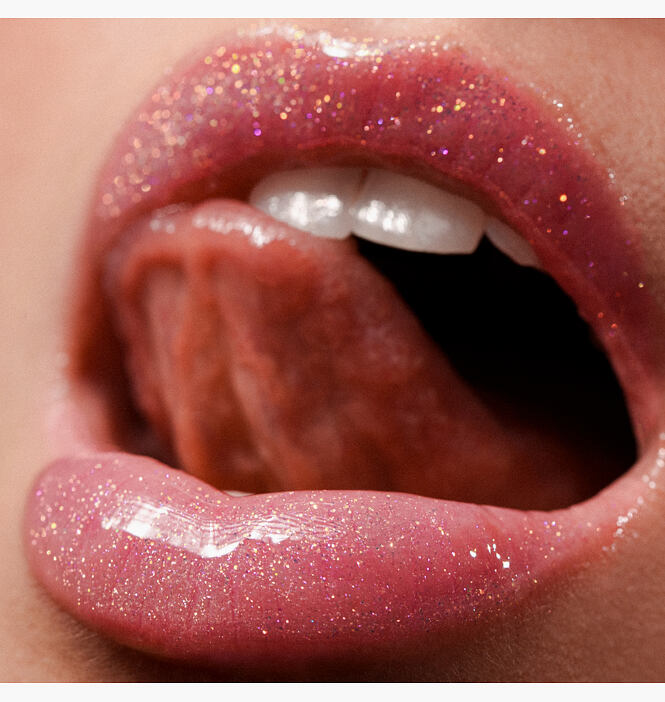 Glosstitude Peptide Lip Gloss 02 Sparkle & Slay