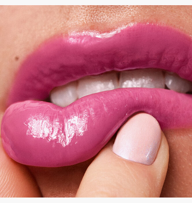 Glosstitude Peptide Lip Gloss 05 Pink Statement