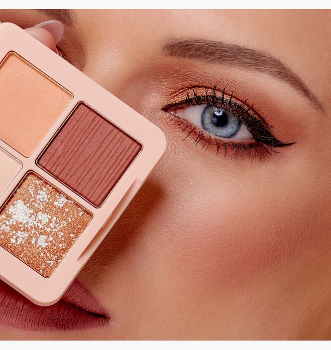 Líčení Nude Heels